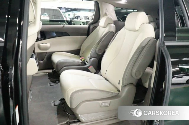 Kia The New Carnival 4th Generation id 4453215 из Кореи 18