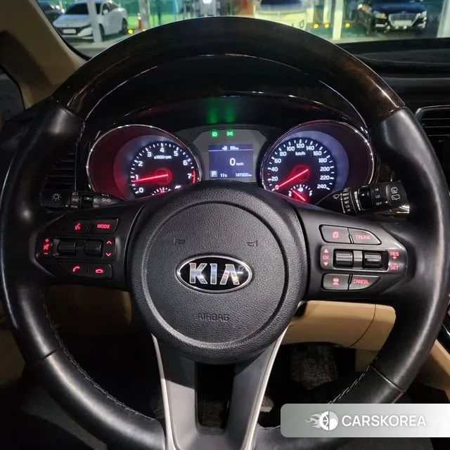 Kia The New Carnival id 3288696 из Кореи 8