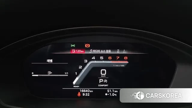 Audi A4 (B9) id 3649724 из Кореи 18