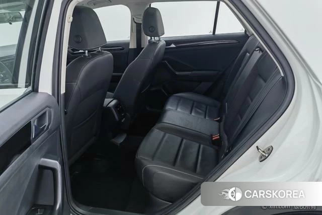 Volkswagen Exploring songs id 4258439 из Китая 20