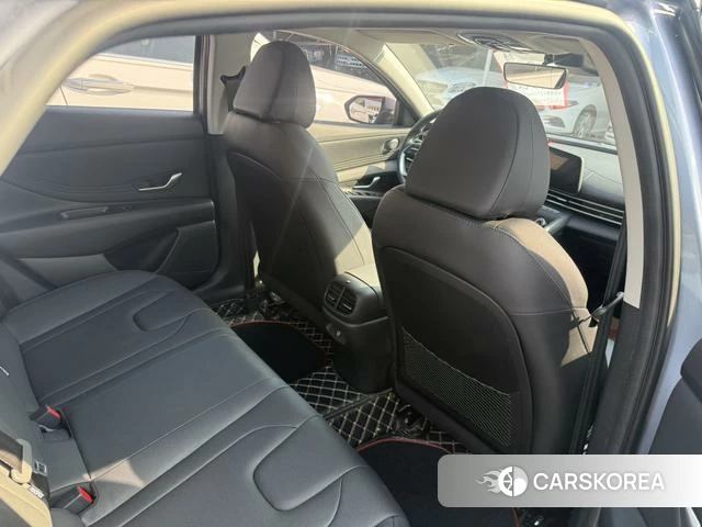 Hyundai Elantra id 4298415 из Китая 8