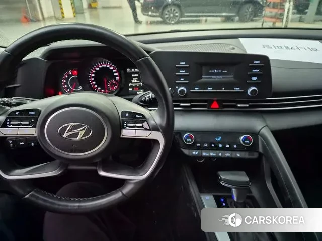 Hyundai Avante Hybrid (CN7) id 3483563 из Кореи 12