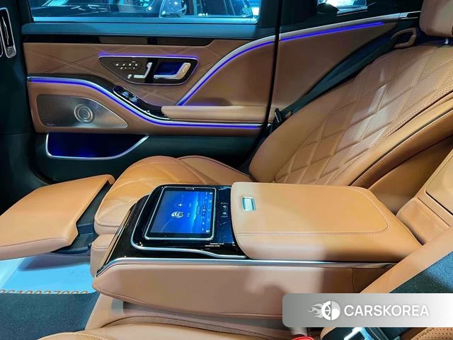 Mercedes-Benz Maybach S-class id 4256415 из Китая 19