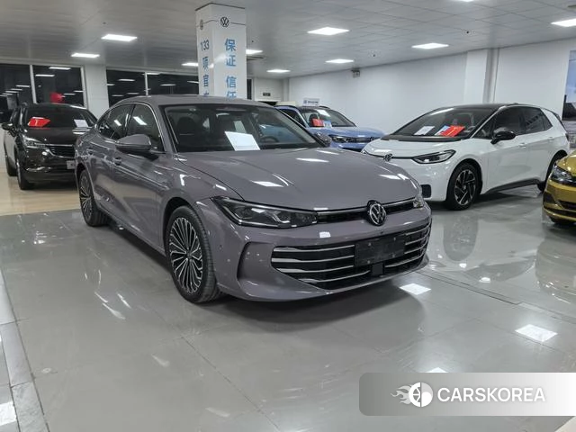 Volkswagen Passat id 3857783 из Китая 8