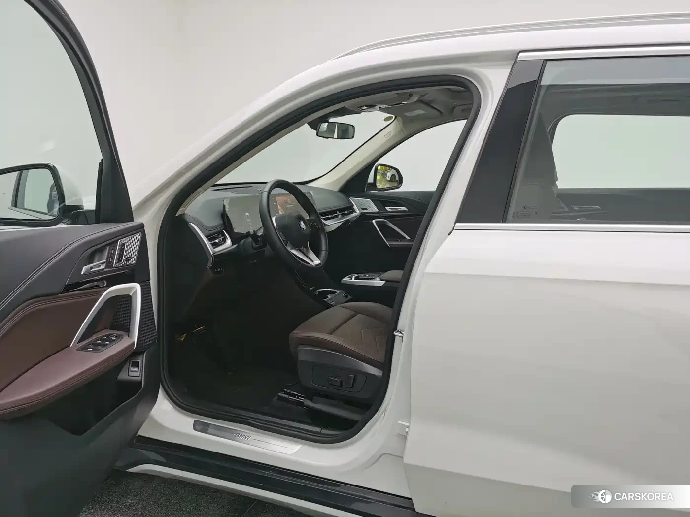 BMW X1 id 4559607 из Китая 17