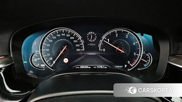 BMW 5 Series (G30) id 3313505 из Кореи 18