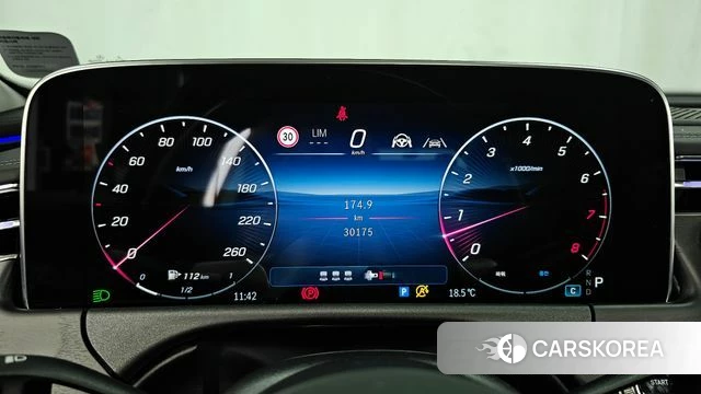 Mercedes-Benz E-Class W214 id 3963431 из Кореи 18