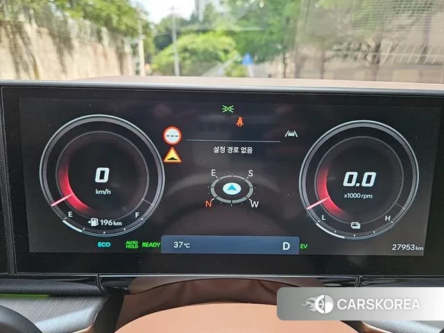 Hyundai Grandeur Hybrid (GN7) id 2889074 из Кореи 18