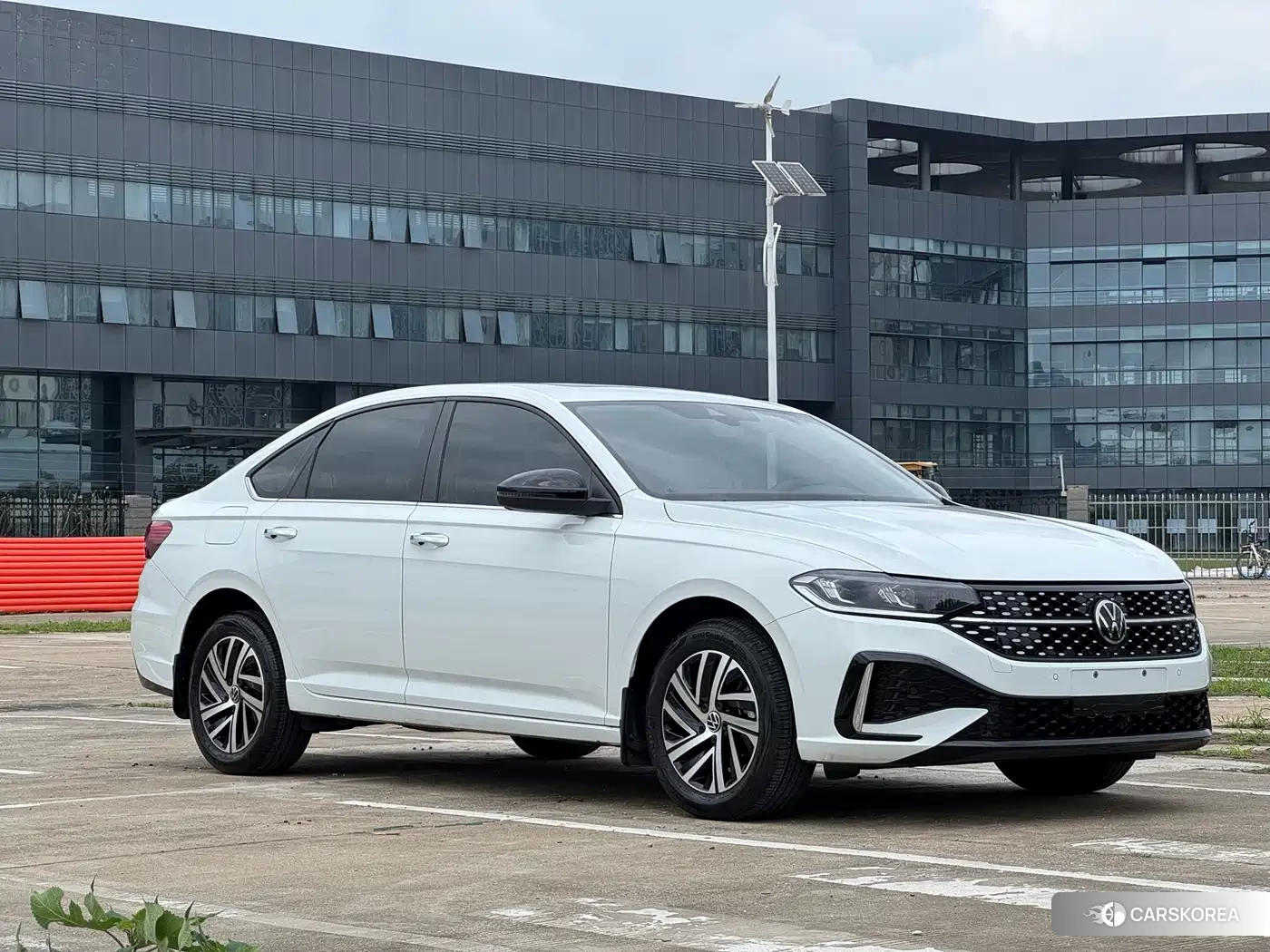 Volkswagen Lavida id 4649302 из Китая 8