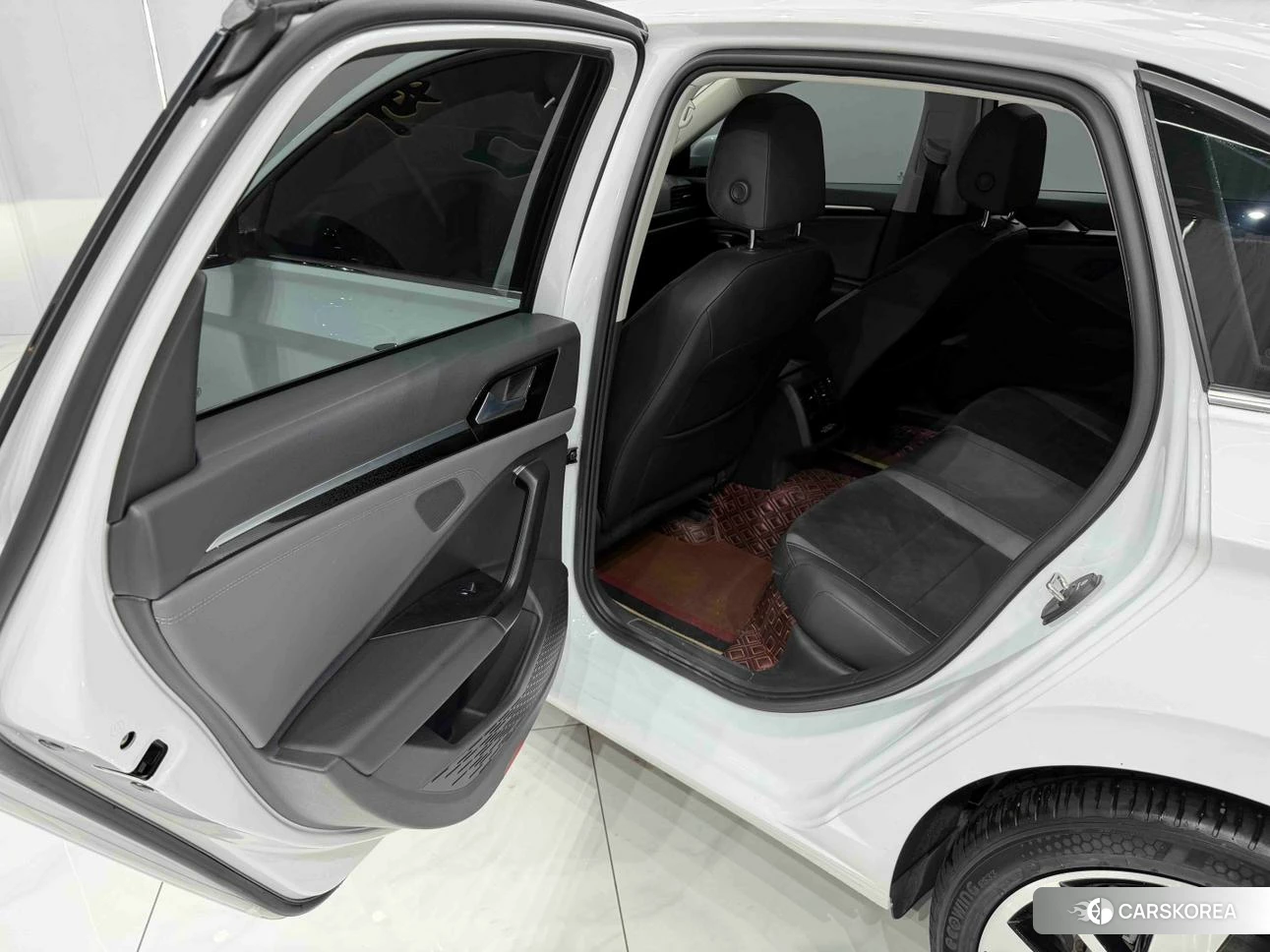 Volkswagen Sagitar id 4504690 из Китая 20