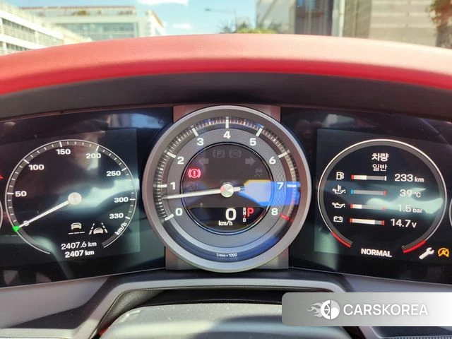 Porsche 911(992) id 4291944 из Кореи 17