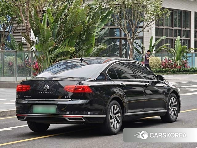 Volkswagen Magotan PHEV id 4277443 из Китая 9