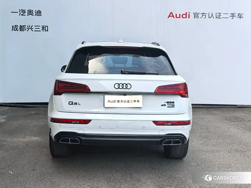 Audi Q5L id 4589106 из Китая 18