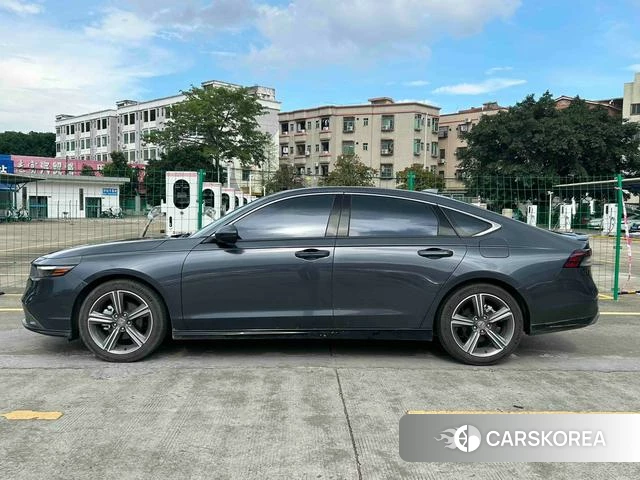 Honda Accord id 4358983 из Китая 13