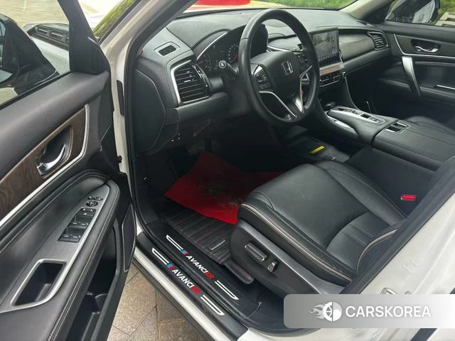 Honda Crown Road id 4261436 из Китая 8