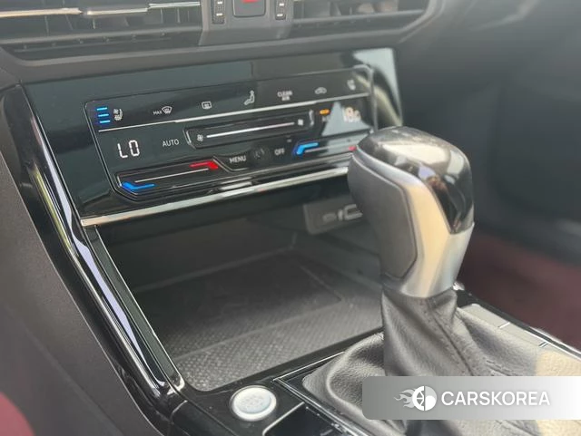 Volkswagen Passat id 4359109 из Китая 8