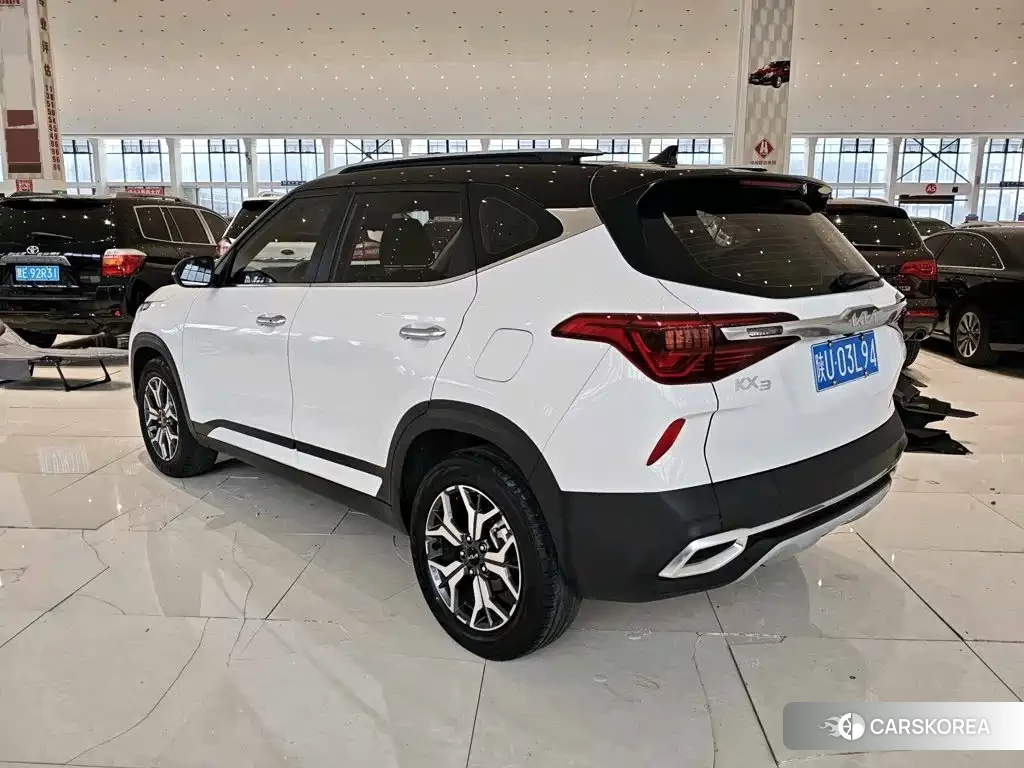 Kia KX3 proud run id 4576305 из Китая 18