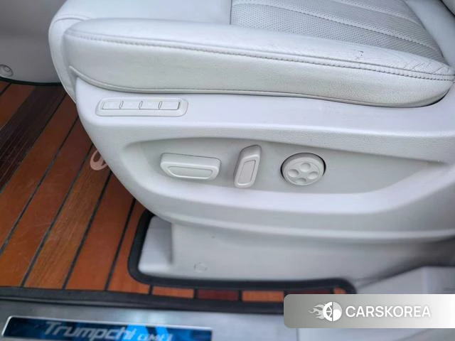 GAC Trumpchi Trumpchi M8 id 4207373 из Китая 21