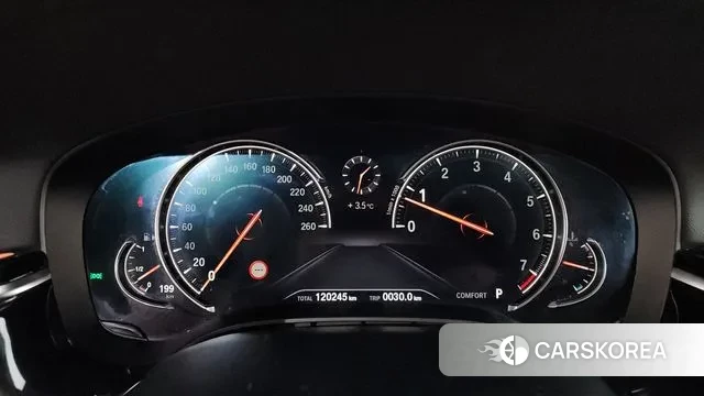 BMW 5 Series (G30) id 3499893 из Кореи 18