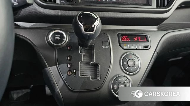 Kia The New Kia Ray id 3922445 из Кореи 18