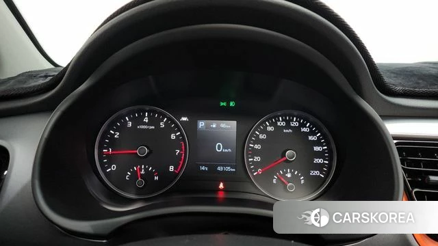 Kia Stonic id 3894059 из Кореи 18