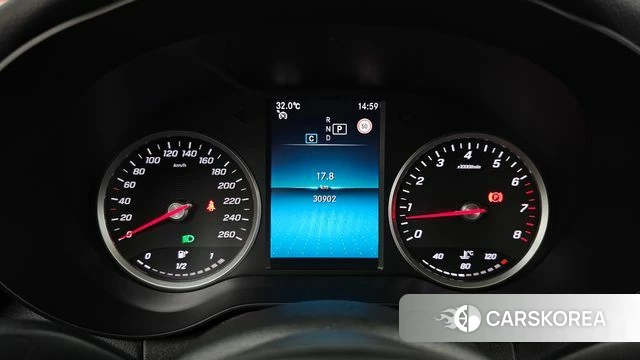 Mercedes-Benz C-Class W205 id 4672163 из Кореи 32