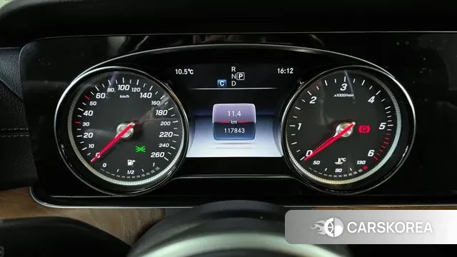 Mercedes-Benz E-Class W213 id 3412479 из Кореи 18