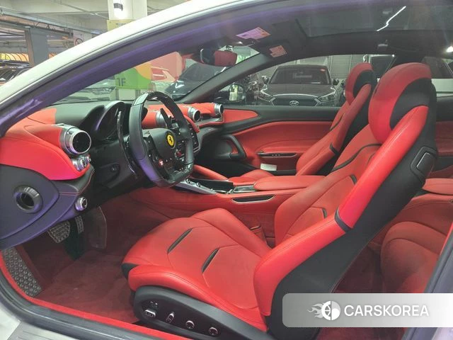 Ferrari GTC4 Russo id 4490604 из Кореи 18
