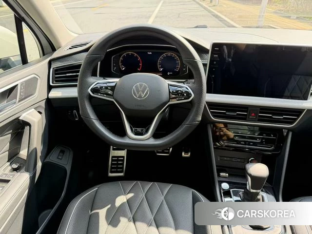 Volkswagen Tiguan L id 4275874 из Китая 8