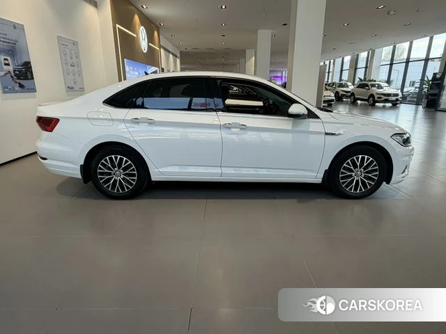 Volkswagen Sagitar id 4291066 из Китая 15