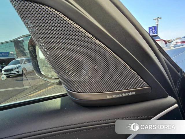 BMW 5 Series (G30) id 3820032 из Кореи 17