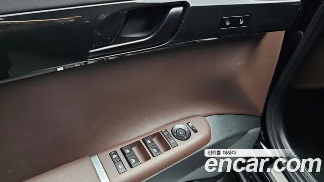 Hyundai Grandeur Hybrid (GN7) id 2670646 из Кореи 18