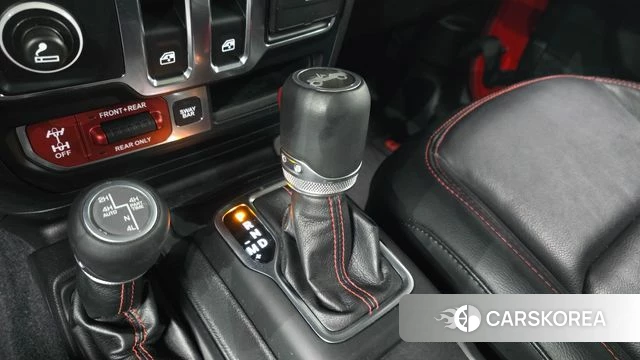 Jeep Wrangler (JL) id 3886044 из Кореи 18