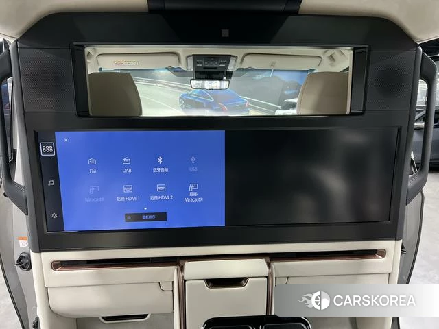 Lexus LM id 4239487 из Китая 24