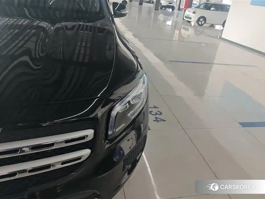 Mercedes-Benz GLB id 4606950 из Китая 14