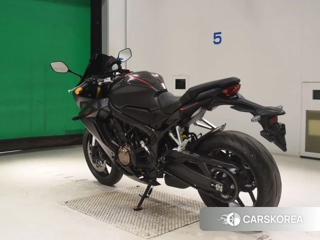 Проданный Honda CBR650R id 4313012 из Японии, фото 8
