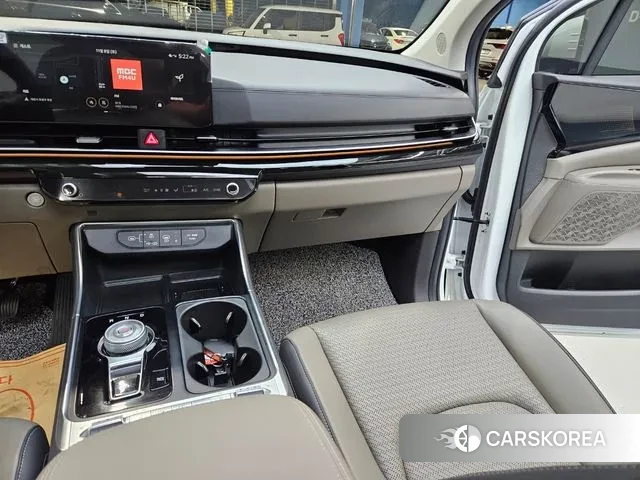 Kia The New Carnival 4th Generation id 3388209 из Кореи 18