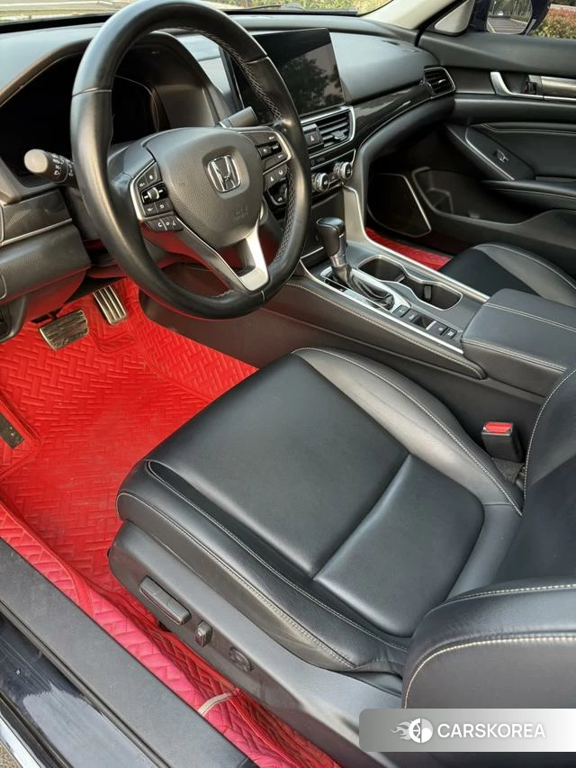 Honda Accord id 4365898 из Китая 12