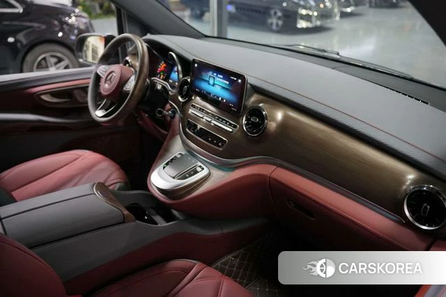 Mercedes-Benz V-class id 4209876 из Китая 14