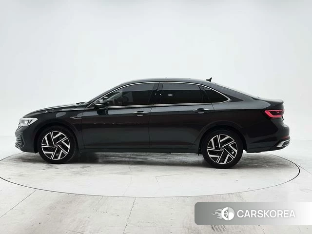 Volkswagen Sagitar id 4290820 из Китая 22
