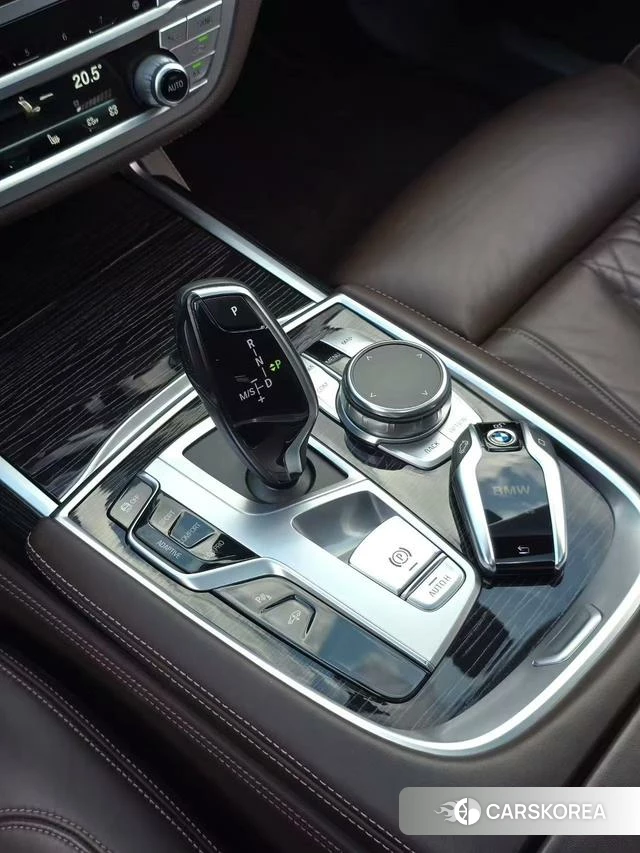 BMW 7 series id 4301273 из Китая 8
