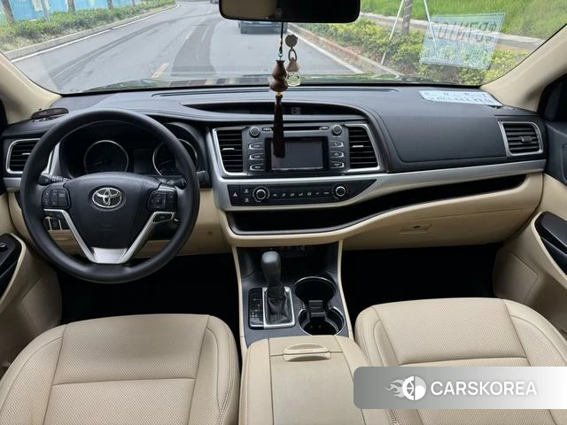 Toyota Highlander id 3926874 из Китая 8