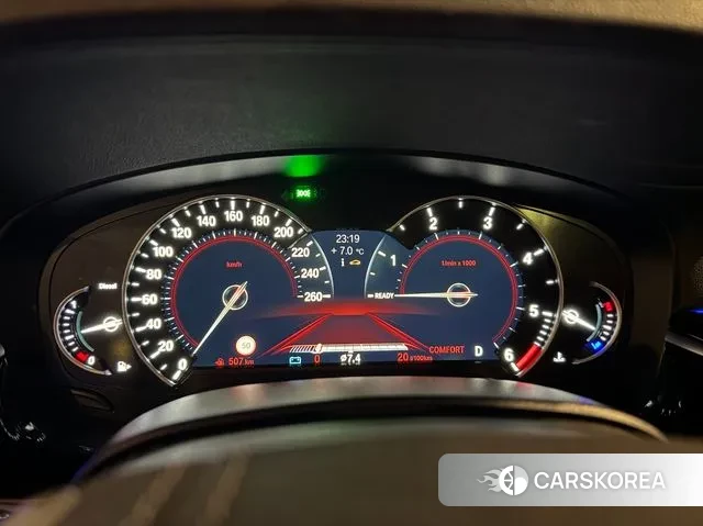 BMW 5 Series (G30) id 3695549 из Кореи 16