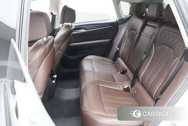 BMW 6 Series GT (G32) id 3093073 из Кореи 18