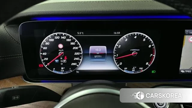 Mercedes-Benz E-Class W213 id 3514880 из Кореи 18