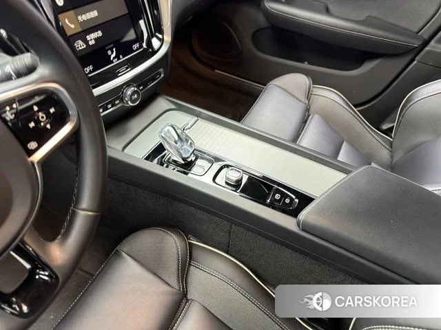 Volvo S60 id 4210812 из Китая 16