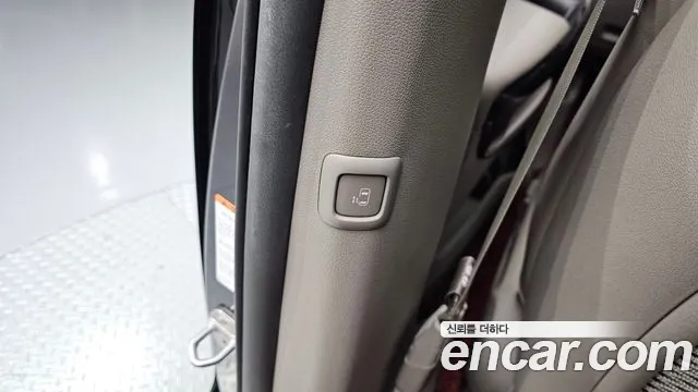 Kia The New Carnival id 2680493 из Кореи 18