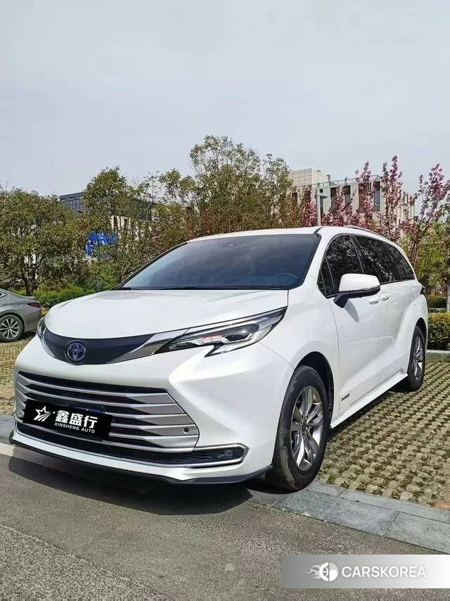Toyota Saina id 4271976 из Китая 16