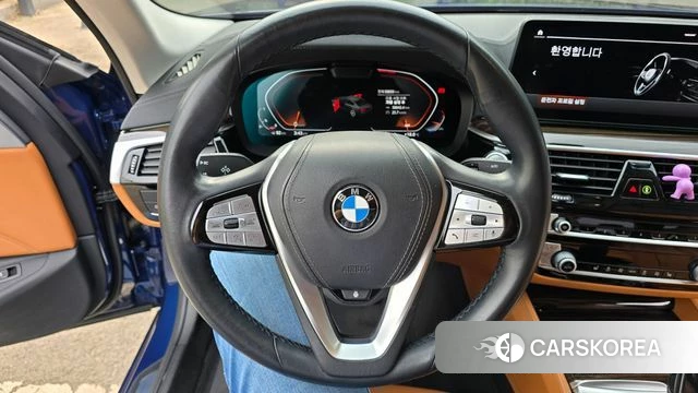 BMW 5 Series (G30) id 4274927 из Кореи 8