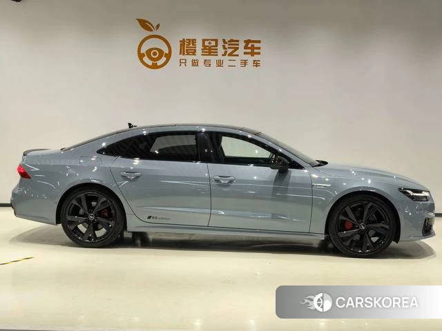 Audi A7L id 3920588 из Китая 19